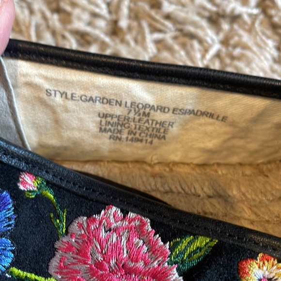 NIB Johnny Was Garden Leopard Espadrilles - Picture 7 of 11